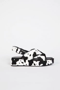 Intentionally Blank SHOES SUM FLATFORM SANDAL Black Moo