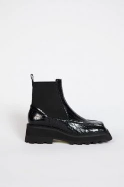 Intentionally Blank CHAMPS PULL ON BOOT Black