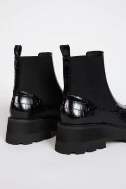 Intentionally Blank CHAMPS PULL ON BOOT Black