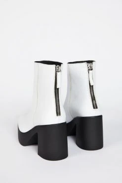 Intentionally Blank DRUE 3.0 HEELED BOOT White SHOES