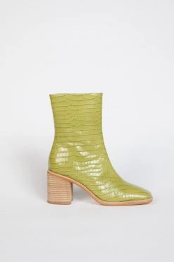 Intentionally Blank CONTOUR HEELED BOOT Apple Green SHOES