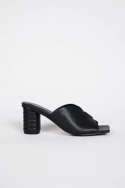 Intentionally Blank SHOES KAMIKA HEEL Black