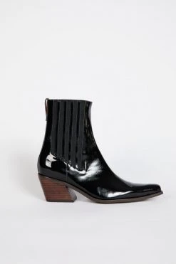 Intentionally Blank HILLARY HEELED BOOT Black SHOES