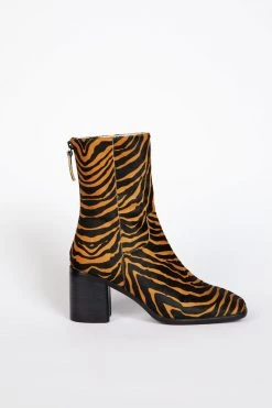 Intentionally Blank PG BOOT Tiger SHOES