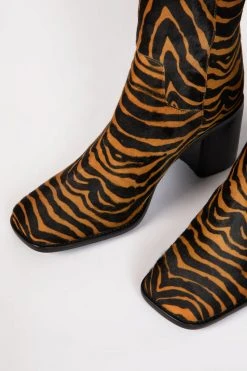 Intentionally Blank PG BOOT Tiger SHOES
