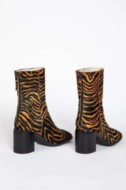 Intentionally Blank PG BOOT Tiger SHOES