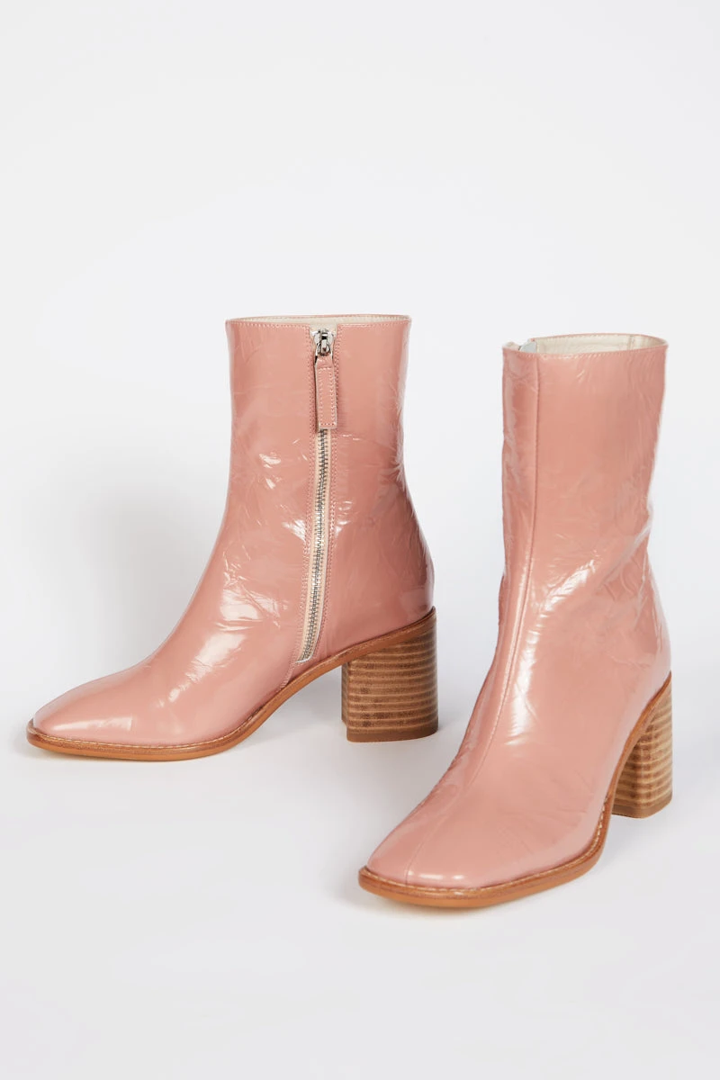 Intentionally Blank SHOES CONTOUR HEELED BOOT Rose 3 Intentionally Blank SHOES CONTOUR HEELED BOOT Rose