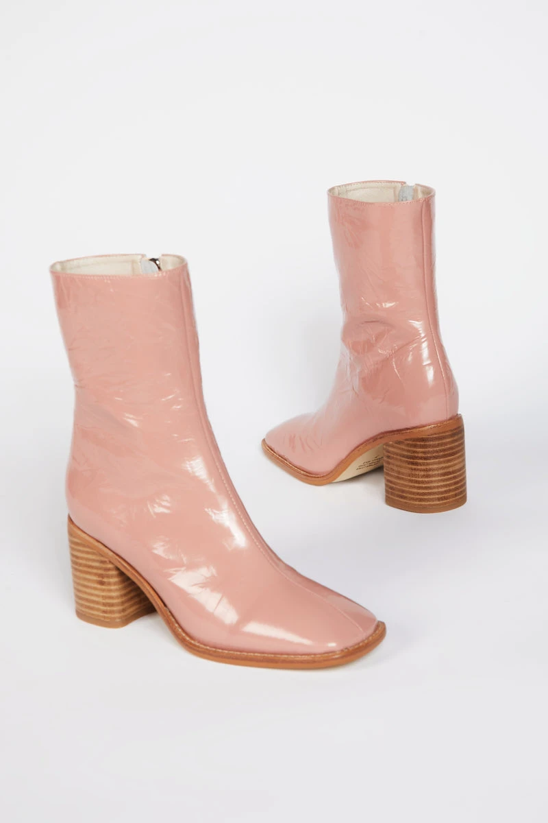 Intentionally Blank SHOES CONTOUR HEELED BOOT Rose 5 Intentionally Blank SHOES CONTOUR HEELED BOOT Rose