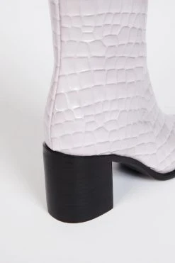 Intentionally Blank SHOES CONTOUR HEELED BOOT Lilac