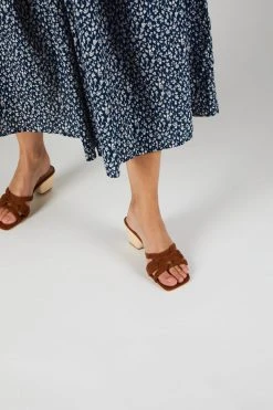 Intentionally Blank NEW SHOES KANE HEEL Chestnut