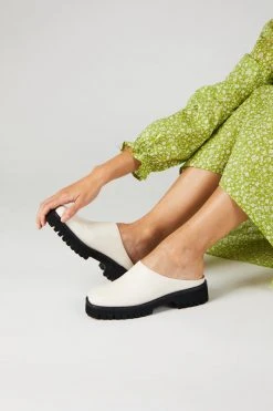 Intentionally Blank NEW SHOES RISE UP MULE Cream