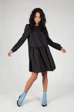 Intentionally Blank LAUR Dress Black