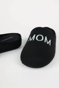 Intentionally Blank FUN MOM SLIPPER BLACK ACCESSORIES