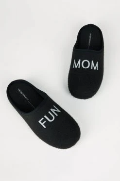 Intentionally Blank FUN MOM SLIPPER BLACK ACCESSORIES
