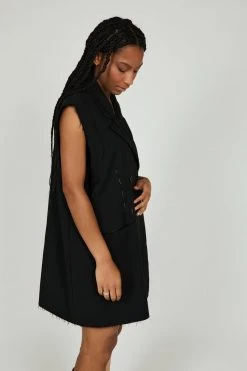 Intentionally Blank NEW ARRIVALS PARA VEST Black