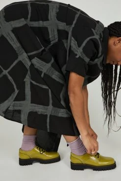 Intentionally Blank QUEEN STREET OXFORD Apple Green LOAFERS