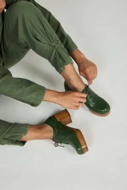 Intentionally Blank ALBANY PLATFORM OXFORD Forest