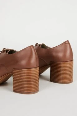 Intentionally Blank ALBANY PLATFORM OXFORD Tan