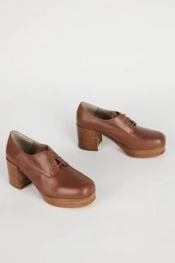 Intentionally Blank ALBANY PLATFORM OXFORD Tan