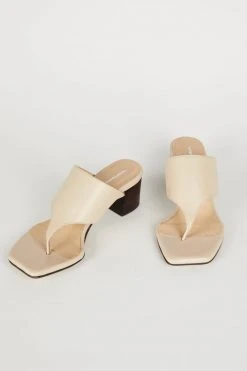 Intentionally Blank ALVA HEELED SANDAL Clouds