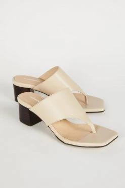 Intentionally Blank ALVA HEELED SANDAL Clouds