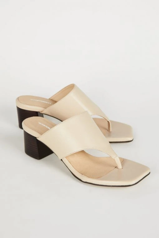 Intentionally Blank ALVA HEELED SANDAL Clouds