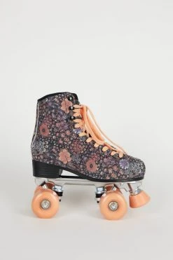 Intentionally Blank BABY BABY ROLLER SKATE Floral 11 Intentionally Blank BABY BABY ROLLER SKATE Floral