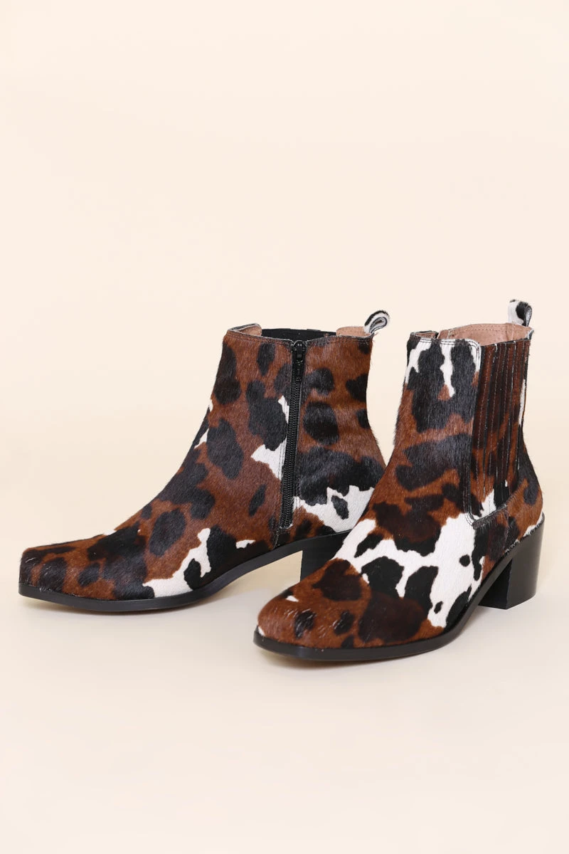 Intentionally Blank BANKS CHELSEA BOOT Black Brown Moo SHOES 3 Intentionally Blank BANKS CHELSEA BOOT Black Brown Moo SHOES