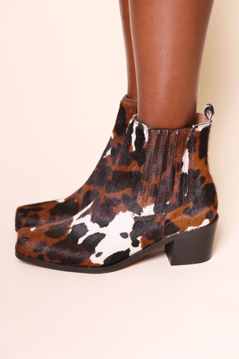 Intentionally Blank BANKS CHELSEA BOOT Black Brown Moo SHOES 8 Intentionally Blank BANKS CHELSEA BOOT Black Brown Moo SHOES