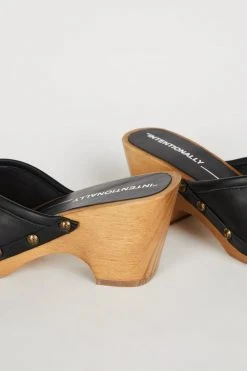 Intentionally Blank BEATRICE CLOG Black NEW ARRIVALS