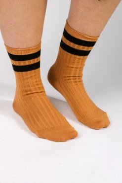 Le Bon LIFELIFE HER VARSITY SOCKS PEANUT
