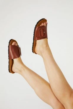 Intentionally Blank NEW SHOES CLARICE SANDAL Chestnut
