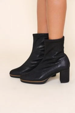 Intentionally Blank DAFINA HEELED BOOT Black