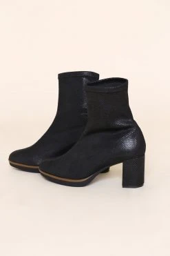 Intentionally Blank DAFINA HEELED BOOT Black