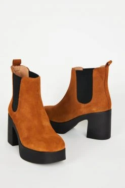 Intentionally Blank DRUE PLATFORM BOOT Tan Suede SHOES