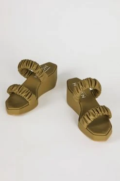 Intentionally Blank NEW SHOES PHORNA PLATFORM Toffee Vegan