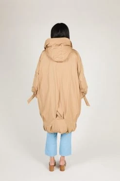 Intentionally Blank GARMENTS EASTLAKE Oversized Puffer Beige