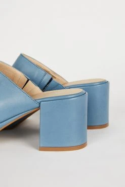 Intentionally Blank FACTS CLOG Blue 12 Intentionally Blank FACTS CLOG Blue