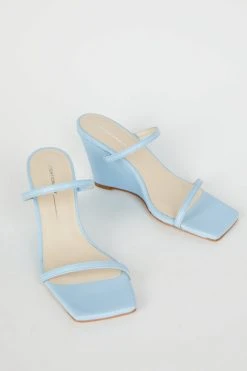 Intentionally Blank NEW SHOES GRETTA WEDGE Sky