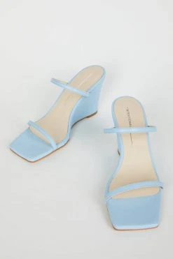 Intentionally Blank NEW SHOES GRETTA WEDGE Sky