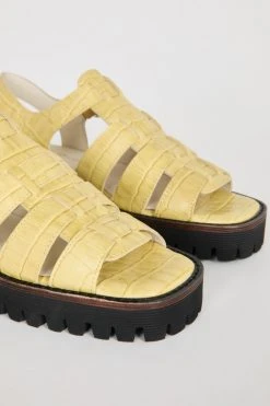 Intentionally Blank HADDIE FISHERMAN SANDAL Citrus NEW SHOES