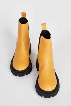 Intentionally Blank GUIDED PULL ON BOOT Marigold