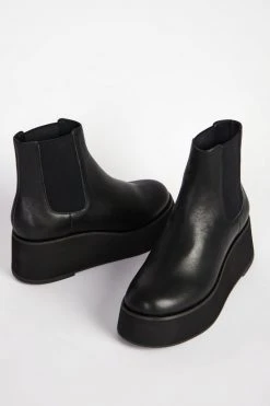 Intentionally Blank HAMMER PLATFORM BOOT Black SHOES