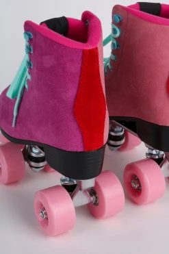 Intentionally Blank IB ROLLER SKATES PLUS ONE ROLLER SKATE Fuchsia Combo
