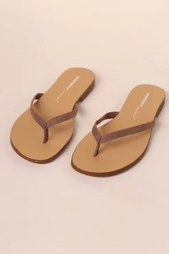 Intentionally Blank CYRUS SANDAL Sand