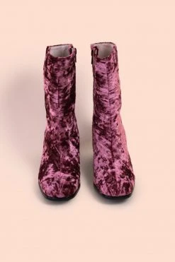 Intentionally Blank SHOES HYPE BOOT Rose Velvet