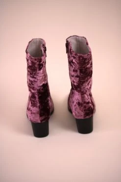 Intentionally Blank SHOES HYPE BOOT Rose Velvet