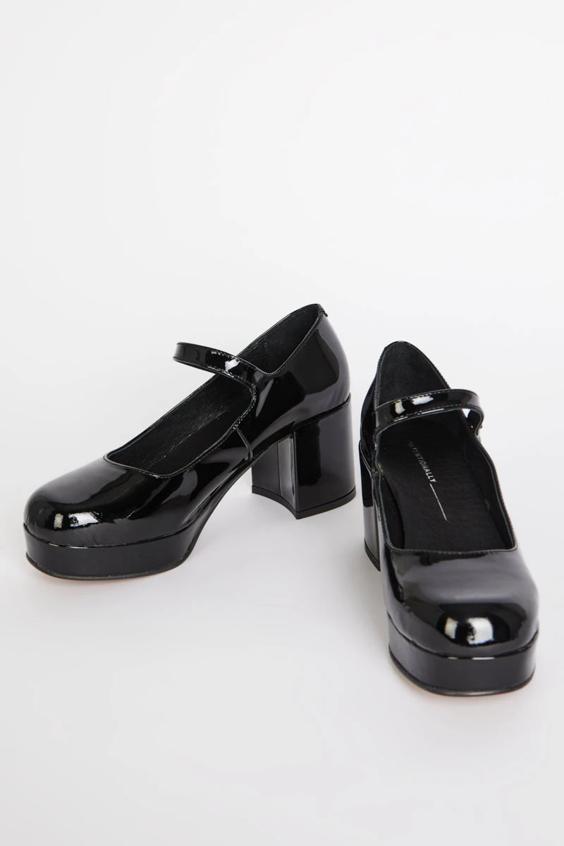 Intentionally Blank MIKA PLATFORM MARY JANE Black Patent 3 Intentionally Blank MIKA PLATFORM MARY JANE Black Patent