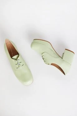Intentionally Blank ALBANY PLATFORM OXFORD Green Tea SHOES