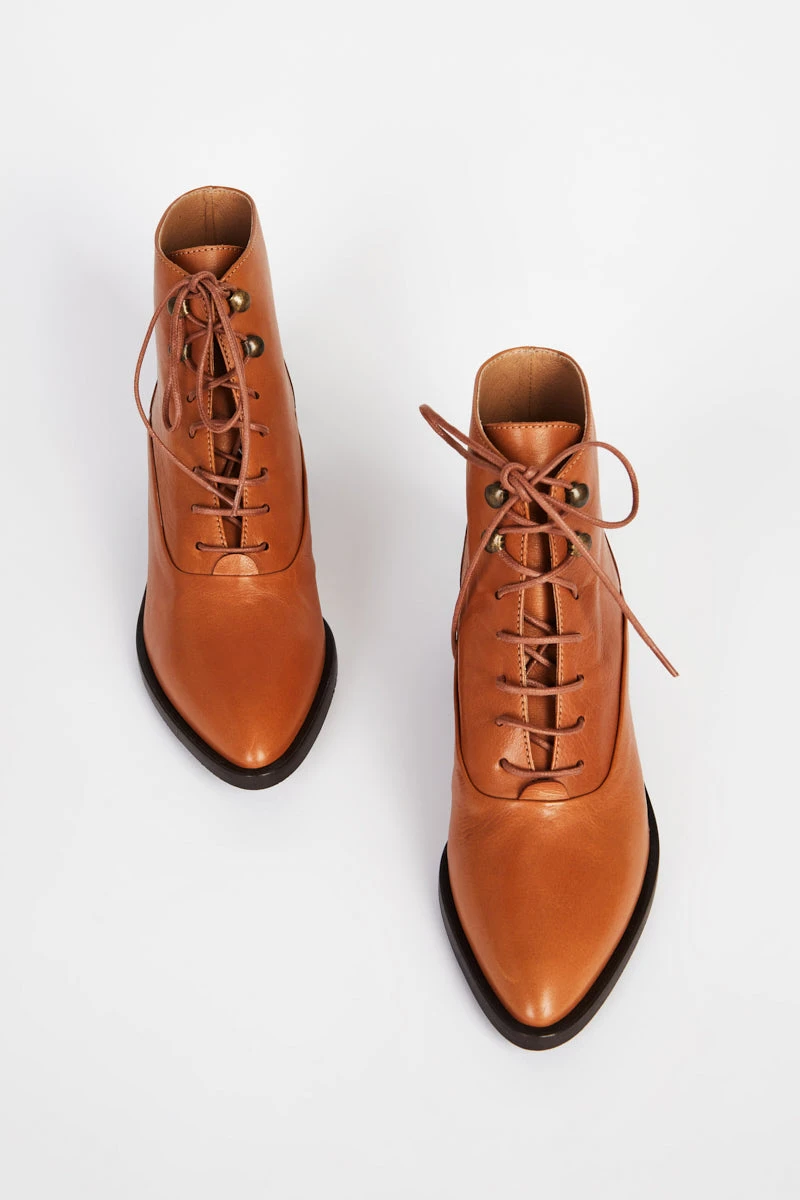 Intentionally Blank WEST LACE UP BOOT Whiskey SHOES 4 Intentionally Blank WEST LACE UP BOOT Whiskey SHOES